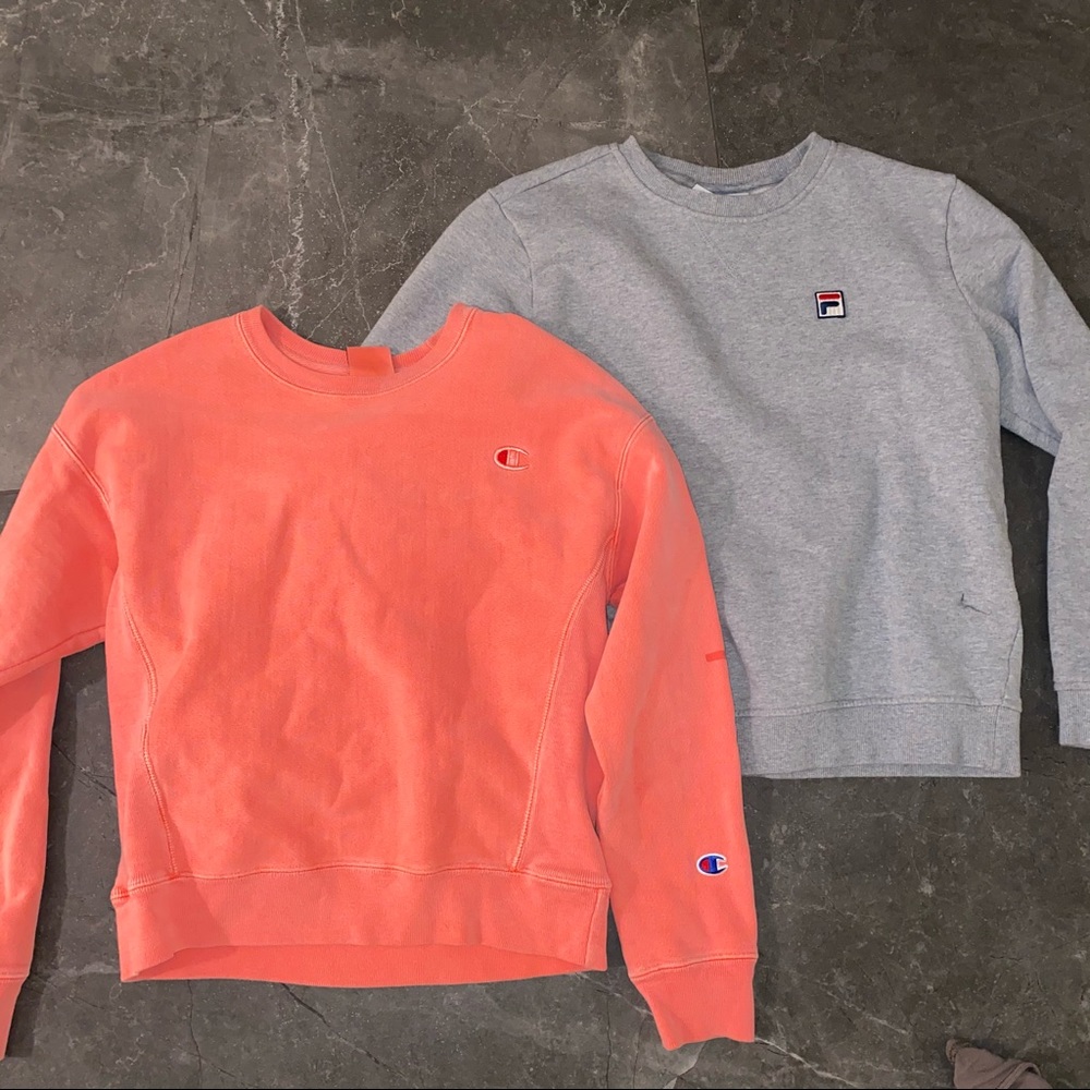 Women’s crew neck sweatshirt bundle